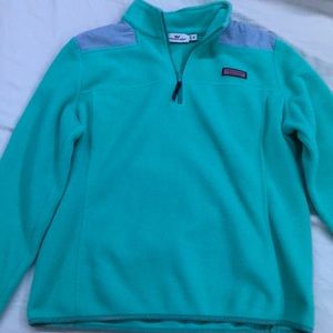 A vineyard vines sheep shirt only worn one time